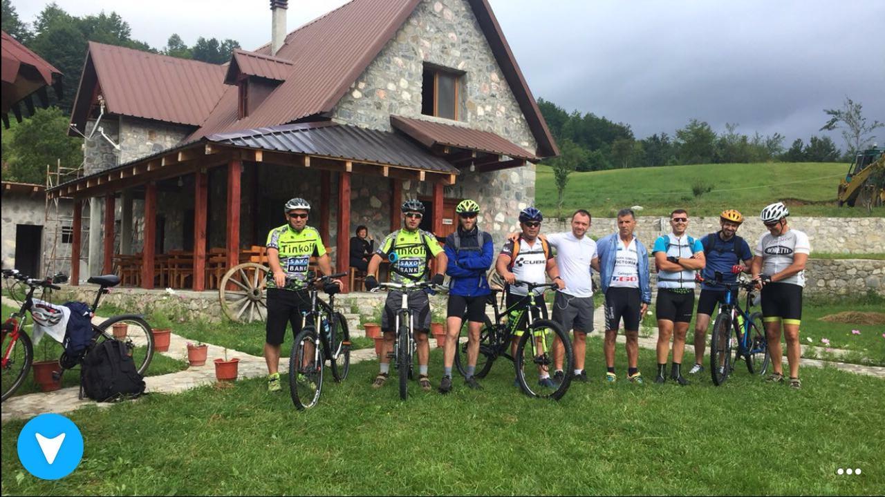 Guesthouse Alpini Lepushe エクステリア 写真