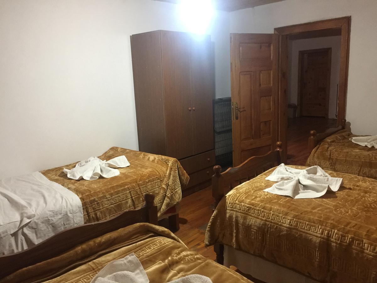 Guesthouse Alpini Lepushe エクステリア 写真